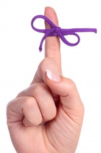 Finger Purple String dreamstime_16285962 (2)